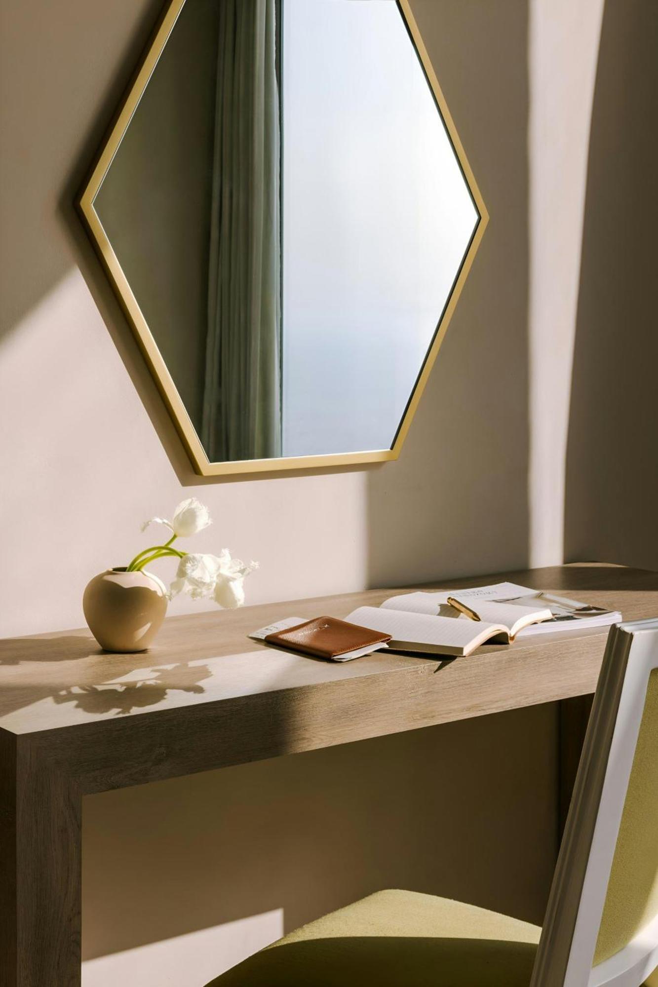 Sonder By Marriott Bonvoy Jbr The Walk Aparthotel